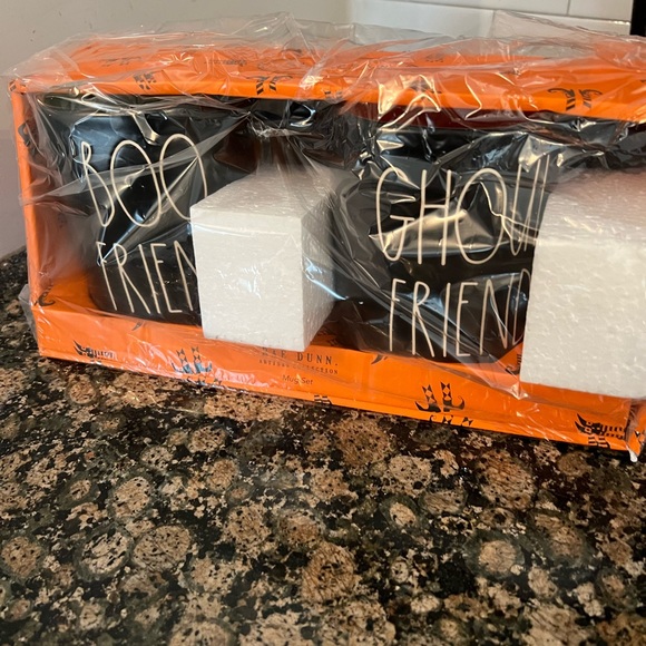 Rae Dunn couples mug - Picture 2 of 7